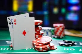 Permainan slot Caishen Wins di platform wong 87 dengan gulungan dan simbol kekayaan